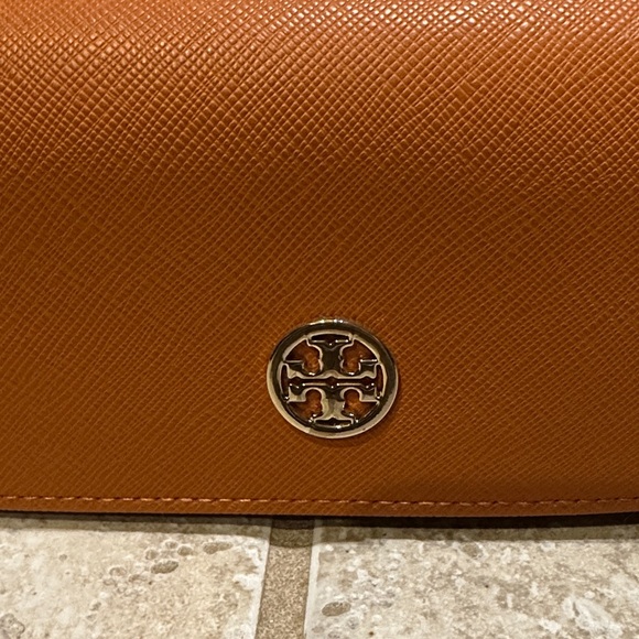 Tory Burch Burgundy Sunglasses with Orange Case - Picture 2 of 6